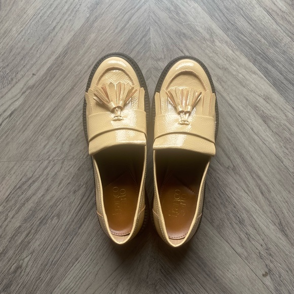 Franco Sarto Jack Lug Sole Loafers, Size 9.5, Beige Patent Leather - Picture 3 of 5